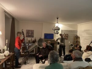 mMm, dévernissage